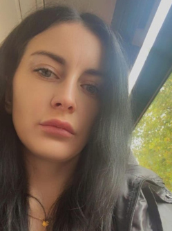 Melinda, 31 �ves t�rskeres� n�, Sz�kesfeh�rv�r