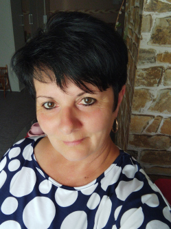 Katalin, 59 �ves t�rskeres� n�, Iregszemcse