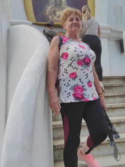 J�lia, 72 �ves t�rskeres� n�, S�meg