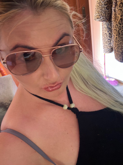 Anna, 29 �ves t�rskeres� n�, Szeged