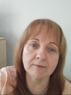 Margar�ta, 56 �ves t�rskeres� n�, Orosh�za