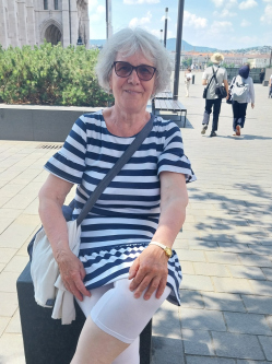 Marika, 73 �ves t�rskeres� n�, Ny�regyh�za