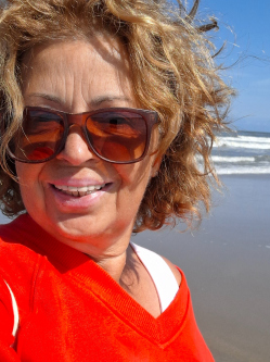 Csilla, 61 �ves t�rskeres� n�, Kaposv�r