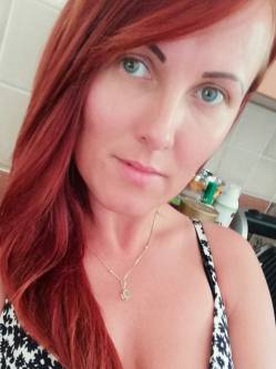 N�ra, 39 �ves t�rskeres� n�, S�rbog�rd