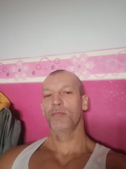 Szabolcs, 50 �ves t�rskeres� f�rfi, Tapolca