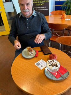 Karl, 65 �ves t�rskeres� f�rfi, Als�-Ausztria
