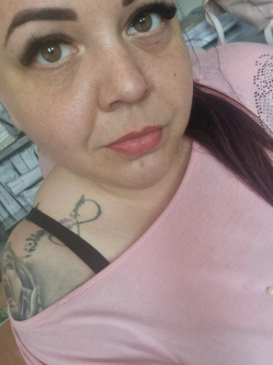 Anita, 38 �ves t�rskeres� n�, Sarkad