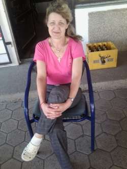 Ildik�, 65 �ves t�rskeres� n�, Szerbia egy�b