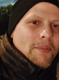 M�rk, 41 �ves t�rskeres� f�rfi, Szentgotth�rd