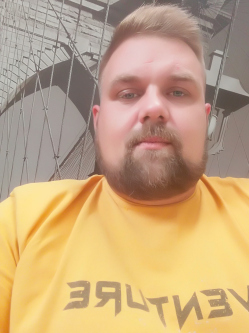 Szabolcs, 30 �ves rom�niai t�rskeres� f�rfi