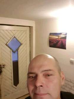 S�ndor, 50 �ves t�rskeres� f�rfi, F�lde�k