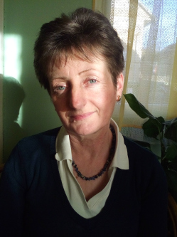 Ilona, 63 �ves t�rskeres� n�, P�cs