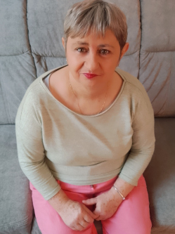Anna, 63 �ves t�rskeres� n�, Als�-Ausztria