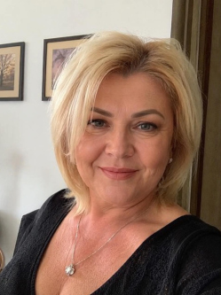 �va, 53 �ves t�rskeres� n�, Kiskunf�legyh�za