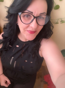 Erika, 52 �ves hajd�n�n�si t�rskeres� n�