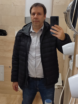 Roland, 52 �ves keszthelyi t�rskeres� f�rfi
