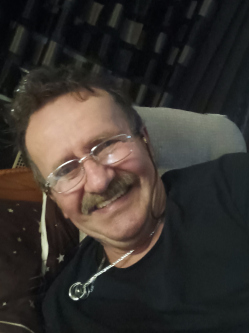 Lajos, 70 �ves b�k�scsabai t�rskeres� f�rfi