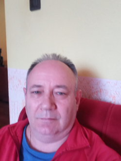 Lajos, 59 �ves t�rskeres� f�rfi, Hajd�szoboszl�