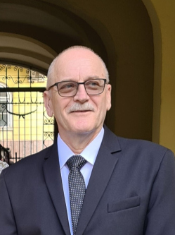 J�zsef, 68 �ves t�rskeres� f�rfi, Miskolc