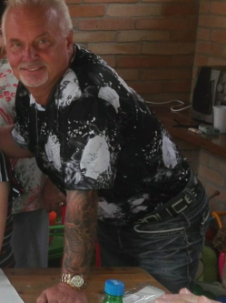L�szl�, 68 �ves t�rskeres� f�rfi, Szigetszentmikl�s