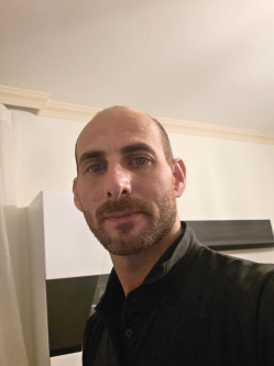 Szabolcs, 33 �ves t�rskeres� f�rfi, Debrecen