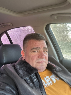 Jozsef, 55 �ves t�rskeres� f�rfi, Ny�rtelek
