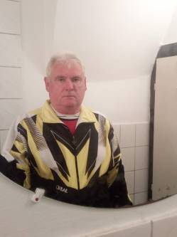 Gyula, 64 �ves t�rskeres� f�rfi, Boncodf�lde
