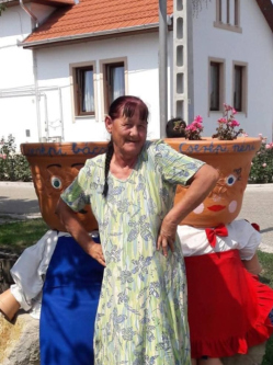 Ir�n, 70 �ves t�rskeres� n�, Hossz�p�lyi