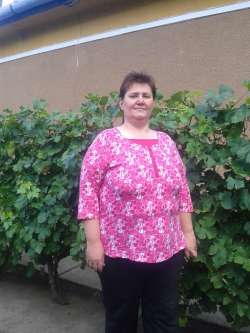 M�rta, 46 �ves t�rskeres� n�, S�rbog�rd