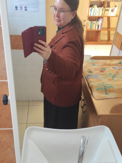 Erzs�bet, 40 �ves t�rskeres� n�, Szeged