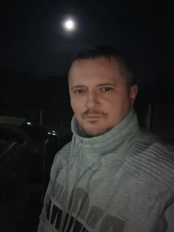 Tibor, 40 �ves tatab�nyai t�rskeres� f�rfi