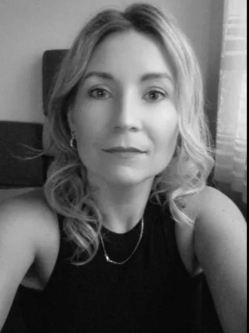Erzs�bet, 44 �ves t�rskeres� n�, Debrecen