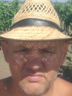 Imre, 45 �ves t�rskeres� f�rfi, Kapuv�r