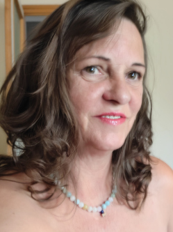 Katica, 55 �ves t�rskeres� n�, Miskolc