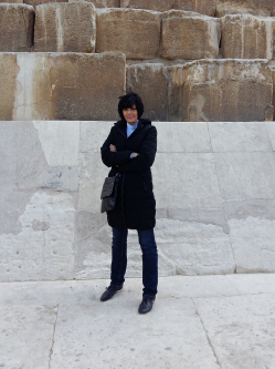 Ant�nia, 62 �ves t�rskeres� n�, Gy�r