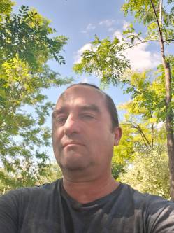 Zsolt, 55 �ves kunszentmikl�si t�rskeres� f�rfi