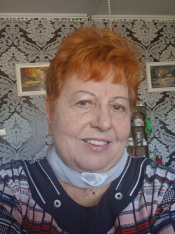 �vi, 76 �ves t�rskeres� n�, Budapest