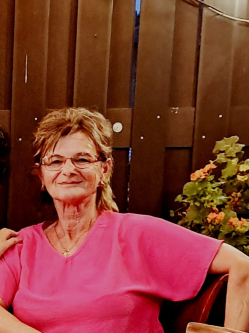 Zsuzsanna, 63 �ves t�rskeres� n�, Kiskunmajsa