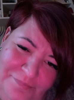 Orsolya, 45 �ves t�rskeres� n�, Tatab�nya