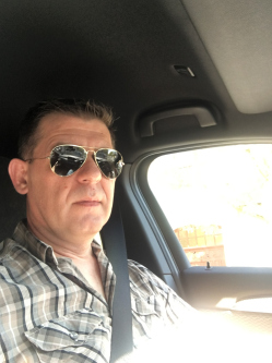 Erik, 51 �ves t�rskeres� f�rfi, Gyula