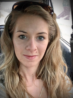 Anik�, 33 �ves szigetszentmikl�si t�rskeres� n�
