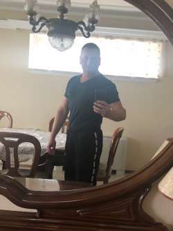 Ferenc, 53 �ves t�rskeres� f�rfi, Pilisv�r�sv�r