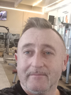 Zsolt, 56 �ves t�rskeres� f�rfi, Debrecen