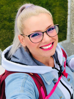 Emese, 27 �ves t�rskeres� n�, Miskolc