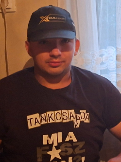 Zsolt, 22 �ves t�rskeres� f�rfi, Hajd�n�n�s
