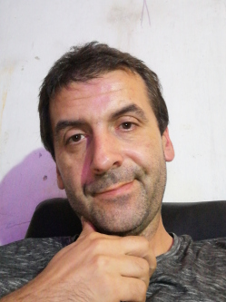 Isti, 40 éves társkereső férfi, Almásfüzitő
