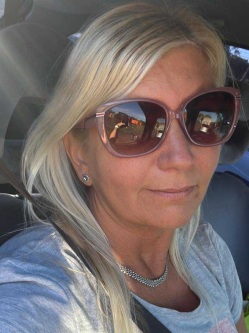 Erika, 47 �ves t�rskeres� n�, Budapest