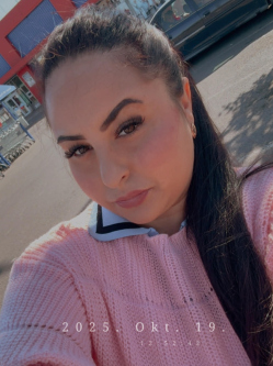 Dzsenifer, 25 �ves t�rskeres� n�, Csabacs�d