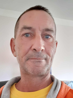Zsolt, 53 �ves t�rskeres� f�rfi, Monor