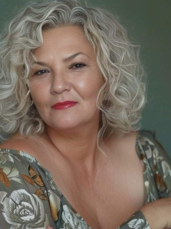 Zsuzsanna, 56 �ves t�rskeres� n�, Enying